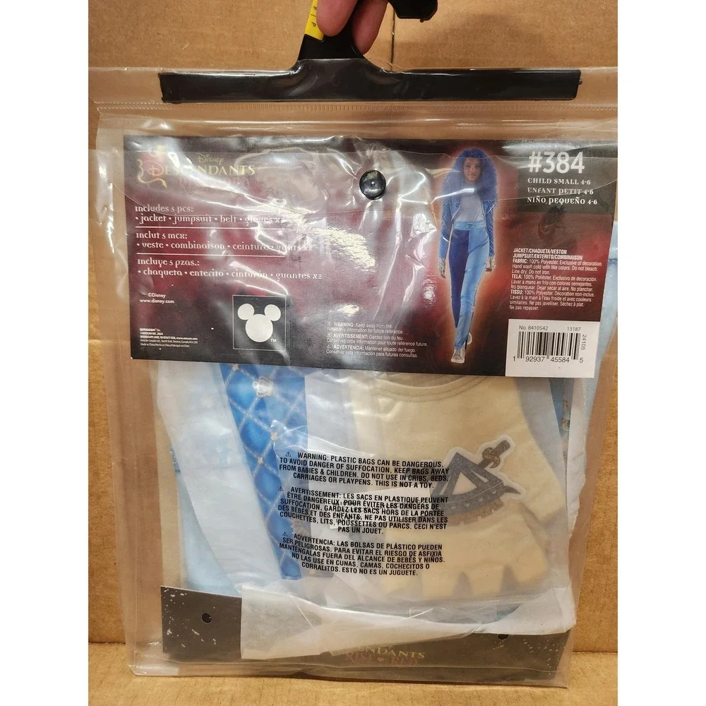 Disney Descendants 4 The Rise Of Red Chloe Small 4-6 Halloween Costume Child New - Picture 7 of 8